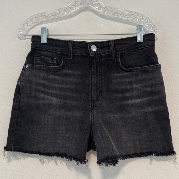 Lee Relaxed Fit High Rise Heritage Black Raw Hem Jean Shorts Size 6 - Picture 2 of 14